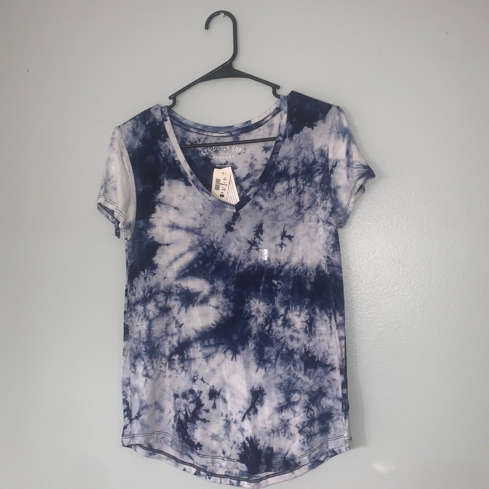 Seriously Soft Aeropostale tee. New with tags. Size S